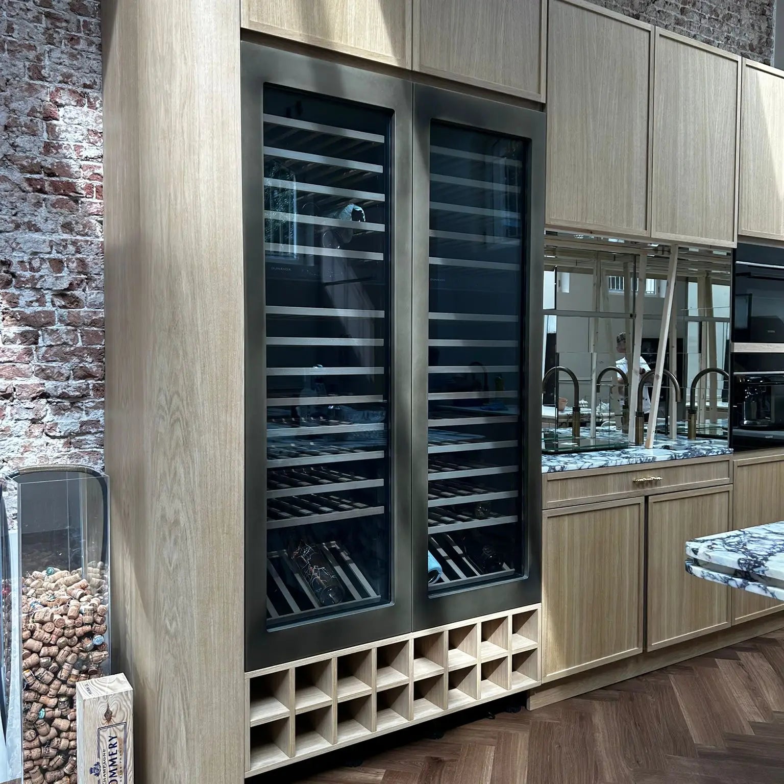 Dunavox Horizon 114 Push-to-Open | 2 Zonen | Weinklimaschrank