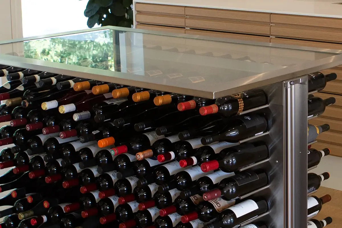 Vinorage Weinkeller mit Erhöhung 200 Flaschen