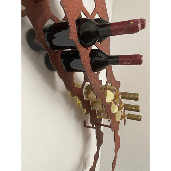 Incredible Designs | Italy | 22-24 bottles