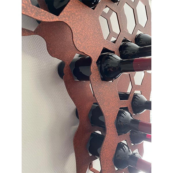 Incredible Designs | Italy | 22-24 bottles