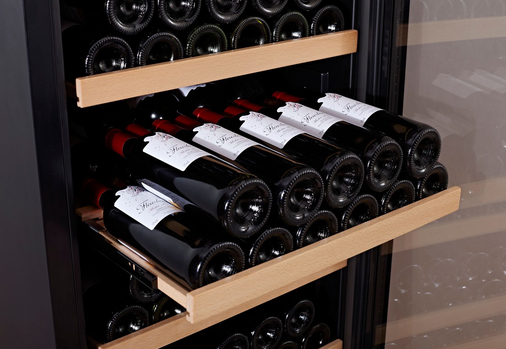 Swisscave WL455F | 1 Zone | Weinkühlschrank